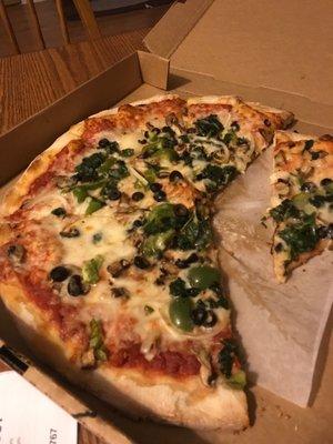 Wow, this veggie pizza is awesome