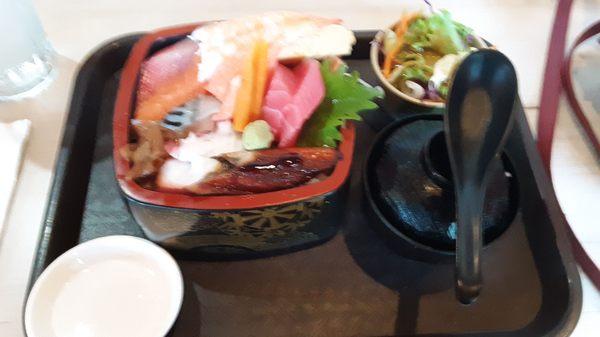 Chirashi Bowl (with Miso Soup and Salad)