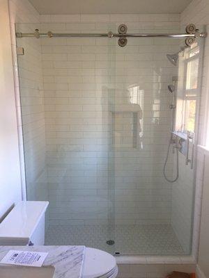 Frameless Shower