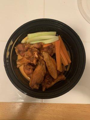 Buffalo Wings: Tommy Fox's Public House, Bergenfield Nj