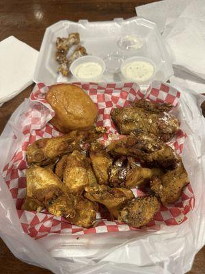 10 Lemon pepper & 10 ranch dry rub wings