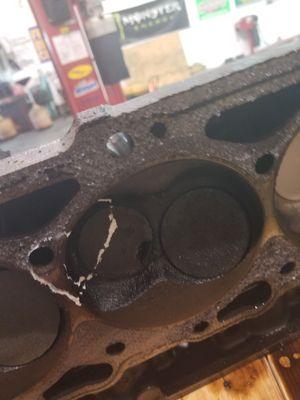 Chevrolet C5500 valve replacement