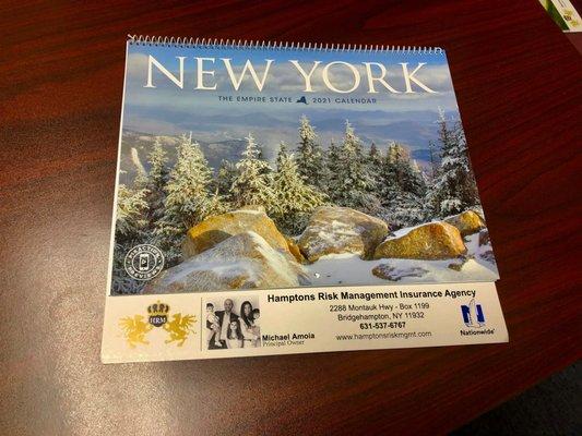 2021 - New York Wall Calendar !!! Free Pick up !