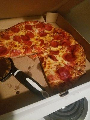 Pepperoni pizza