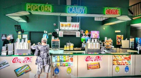 Concessions - photo by E. Ignagni