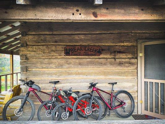 Bear Creek Log Cabins