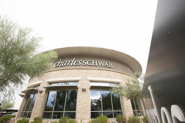 Charles Schwab - Phoenix, AZ - Exterior (2)