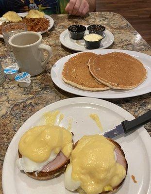 Messy plate, asked for soft eggs, we're firm, food barely warm. Poor service to boot.