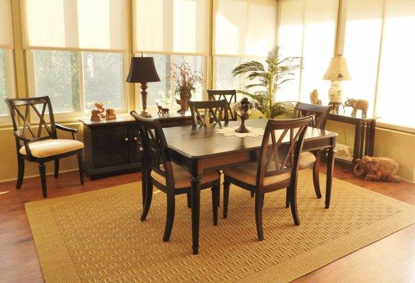 beautiful used solid wood, black table w/6 chairs and fly leaf on table...wonderful find!