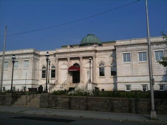 Adriance Memorial Library