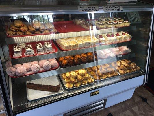 This place has fresh delicious sweet breads and cakes! Yum. With my favorite Mexican Mocha or just a plain latte.