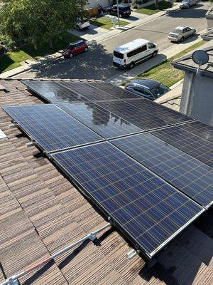 Solis Solar Cleaning