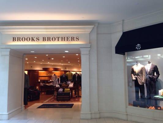 Brooks Brothers Front Store