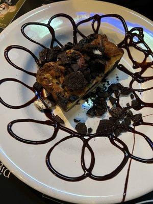 Oreo bread pudding