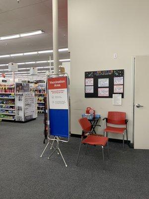 Booster time. Not my usual CVS; but they're the only CVS around here with Pfizer.