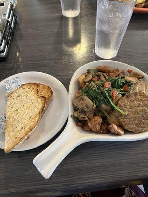 Vegan skillet with sourdough