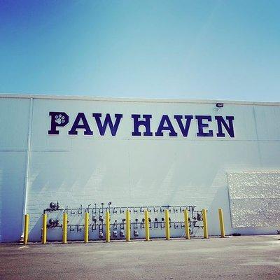 Paw Haven's sign