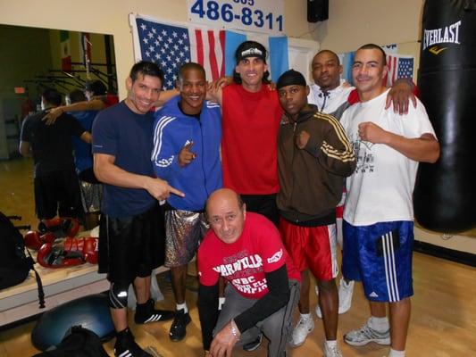 With the Team after training. Sergio " Maravilla" Martinez, Mitch Williams, Azael"Turbo" Cozso. Javier"Abejon" Fortuna.