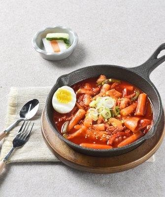 [bb.q Chicken COC] Ddeok-Bokki