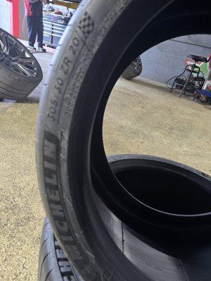 Camaro tire upgrade