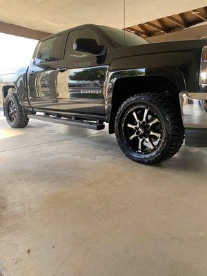 Rims and tires on a truck