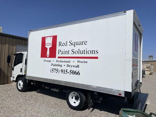 Box truck lettering