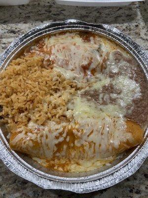 Chile relleno, beef enchilada, rice & beans