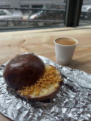 Bun maska and cutting chai