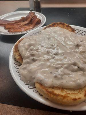 Biscuits and gravy..side of bacon