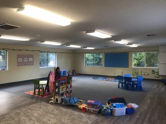 This is our Dragonflies classroom - 4-5 year old friends. Here they will learn the basics to Kindergarten readiness and social competency.