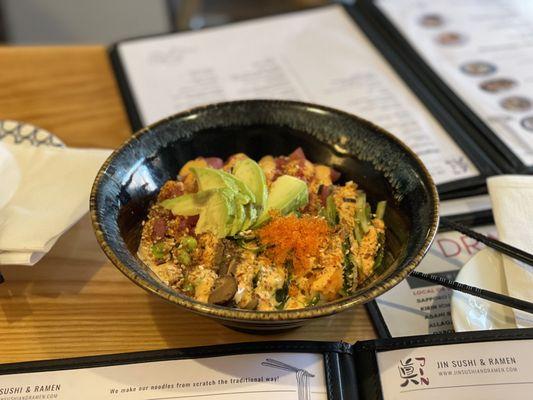 Tuna poke bowl