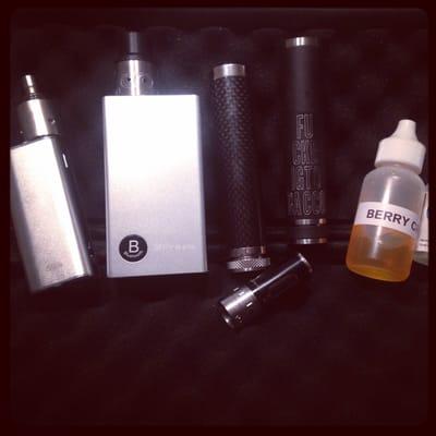 Box mods, mechanical mods, starter kits! Come get started @creativecigs!