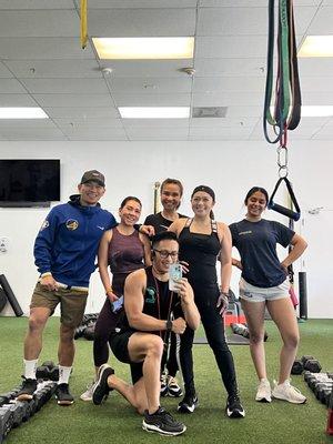 obligatory post workout group pic!