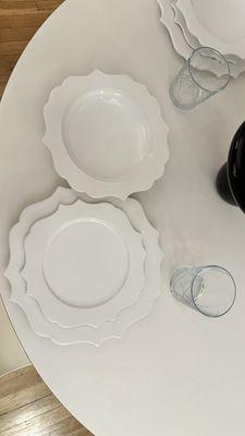 Hudson Grace dinnerware.