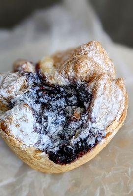 Berry blast creamcheese pastry