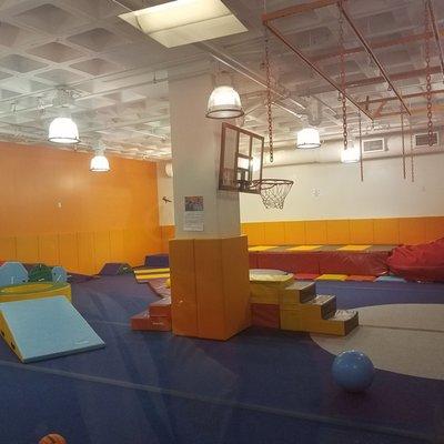 jump, bounce, climb, zip-line room