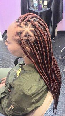 KNOTLESS BOX BRAIDS