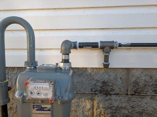 Gas meter install