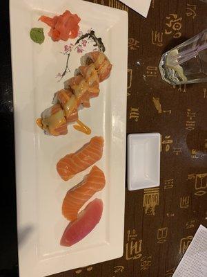 Sushi lunch special