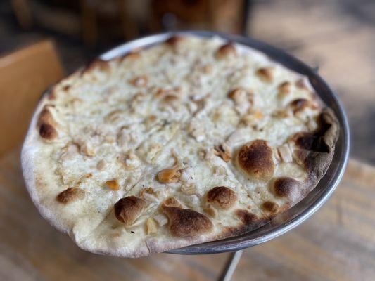 Clams with white sauce Pizza of the day