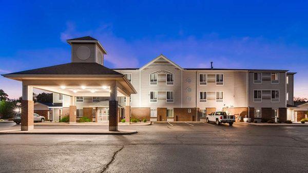 Best Western Beacon Inn