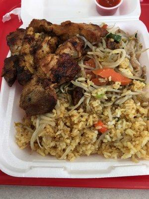 Fried rice, grilled chicken and bean sprouts