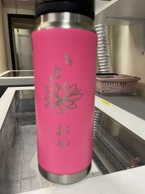 Bryce did an awesome job with my hydroflask. I was so thrilled when I received my bottle back. Easy to work with.