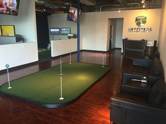 Putting green and extra space for corporate events and birthdays