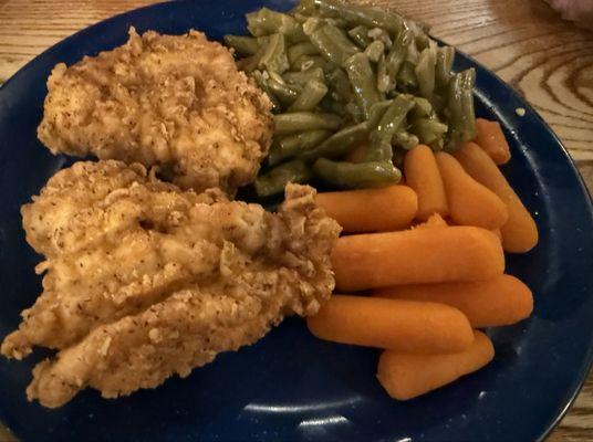 Chicken Fried Chicken with Green Beans and Carrots