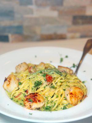 Scallop Pesto Pasta