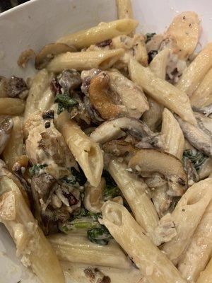 Smoke chicken penne pasta.