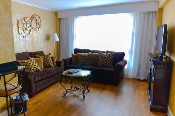 Executive Suite Living Room