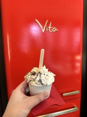 Small Ferrero Rocher/Straciatella gelato