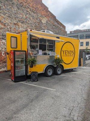 Yeyo's Mexican Grill-Food Truck